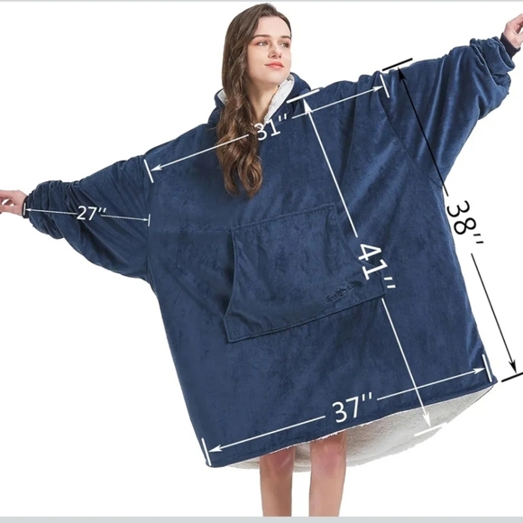 New Over-Sized Wearable Sherpa Hoodie Blanket - Picture 2 of 4